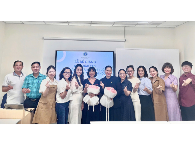 Bế giảng Khoá đào tạo 